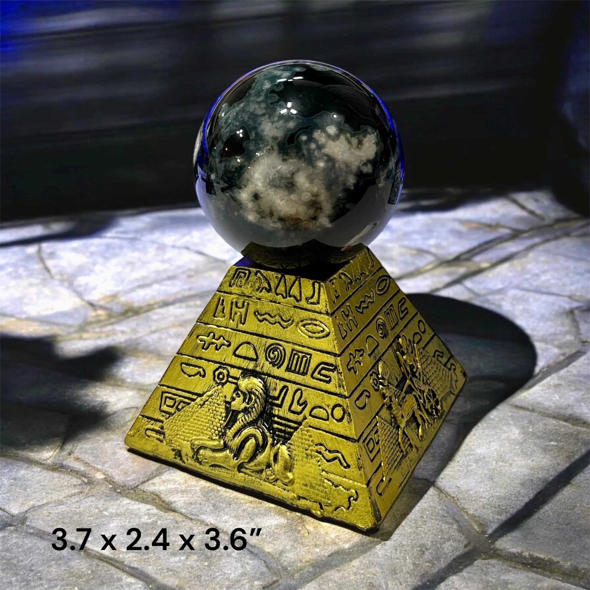 Pyramid Resin Sphere Stand - Image #1