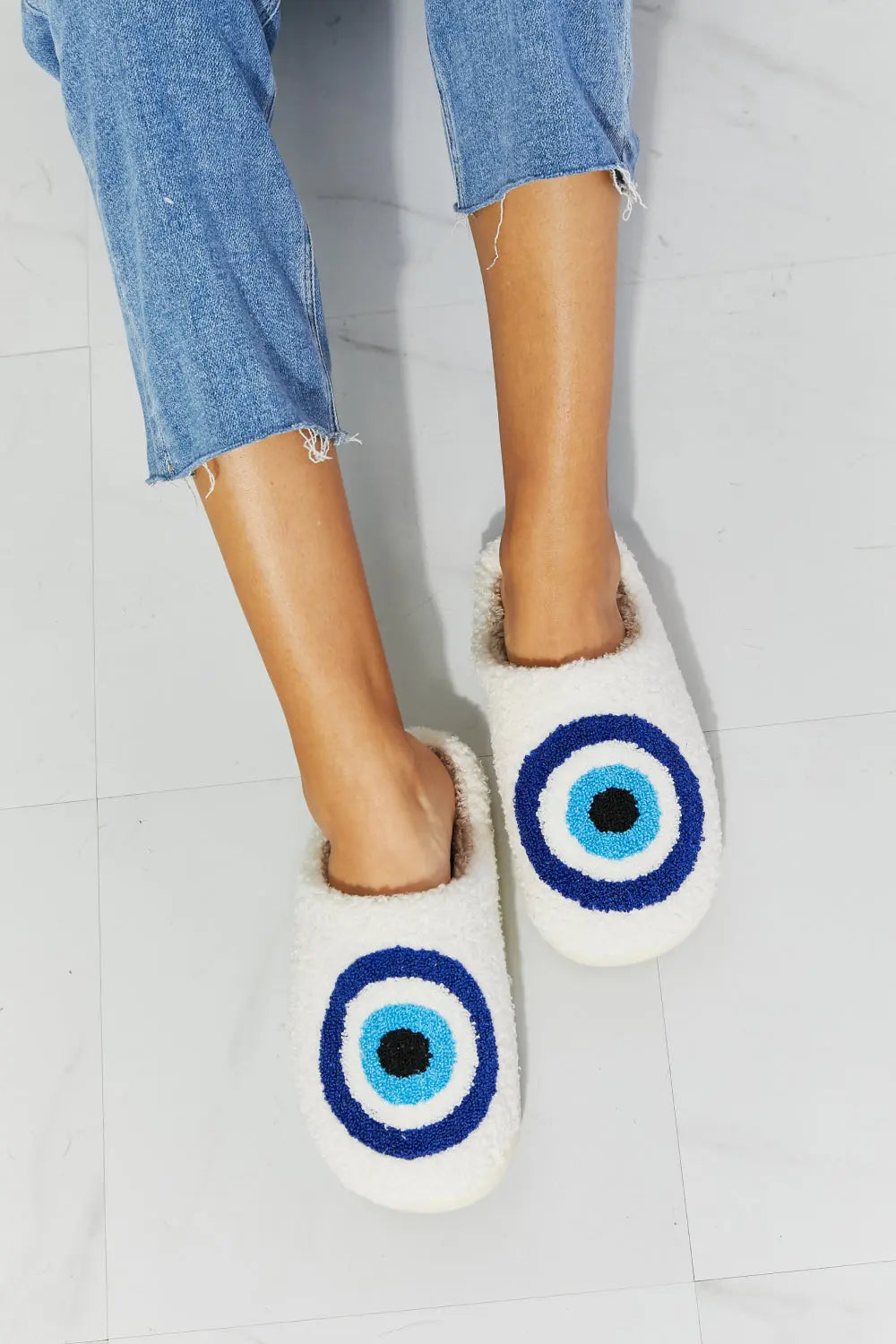 MMShoes Eye Plush Slipper - Crystal Vibrations & Healing