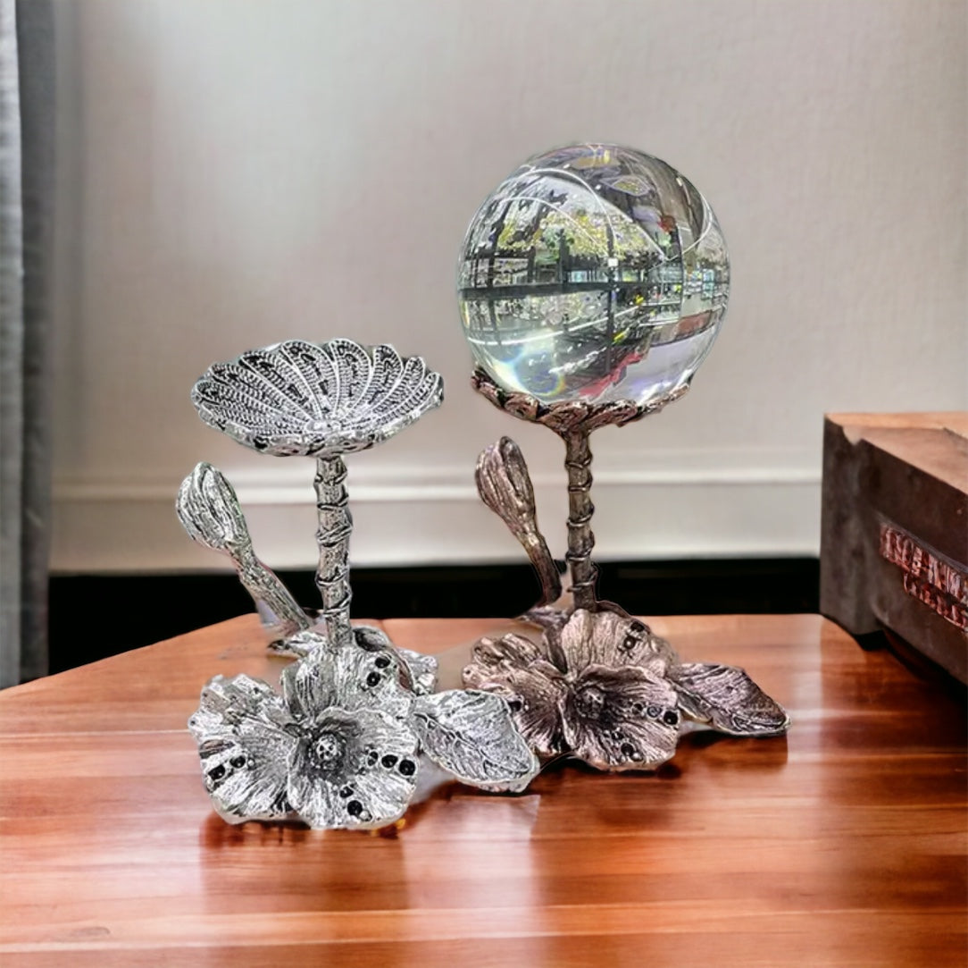 Daisy Metal Sphere Stand