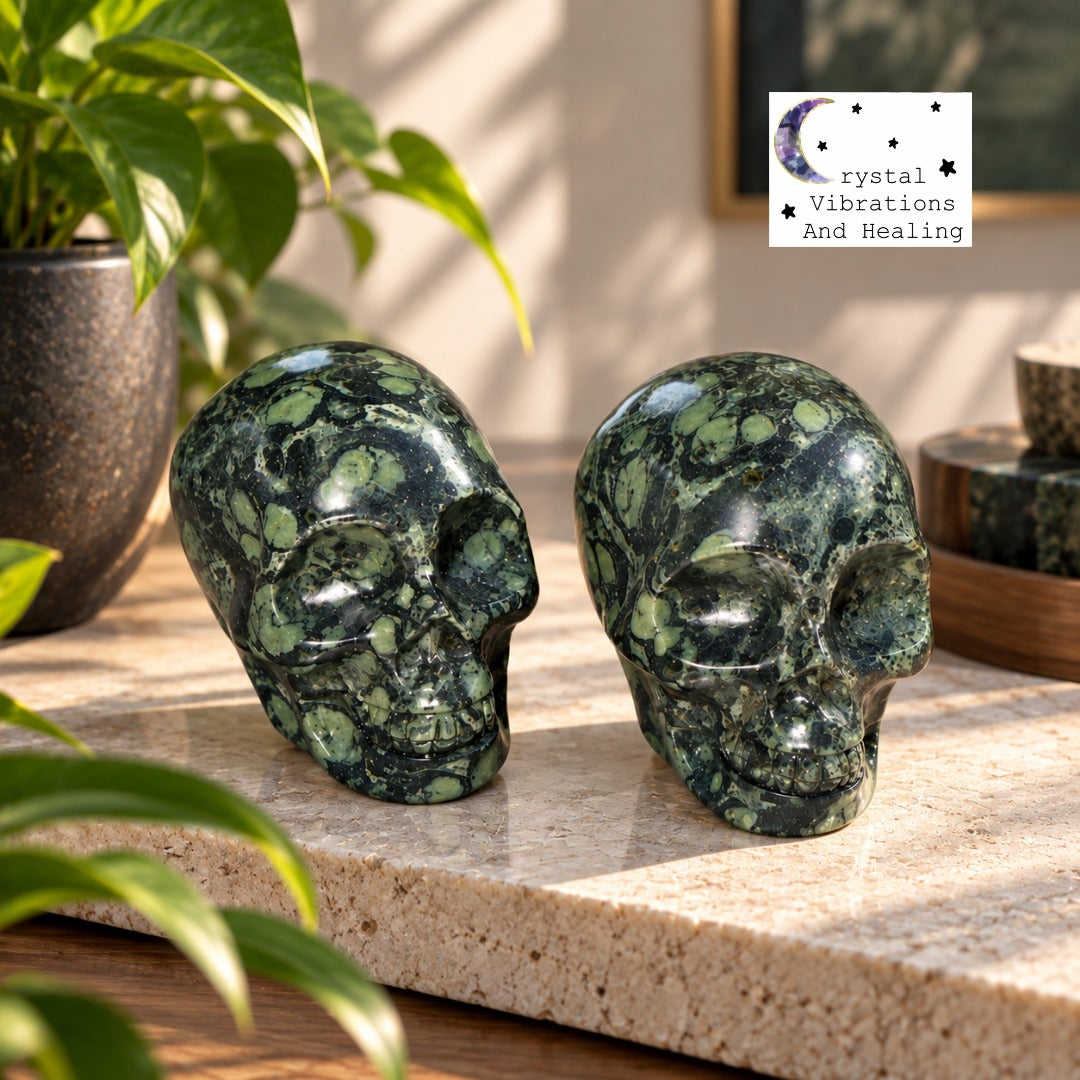 Kambaba Skull Carving