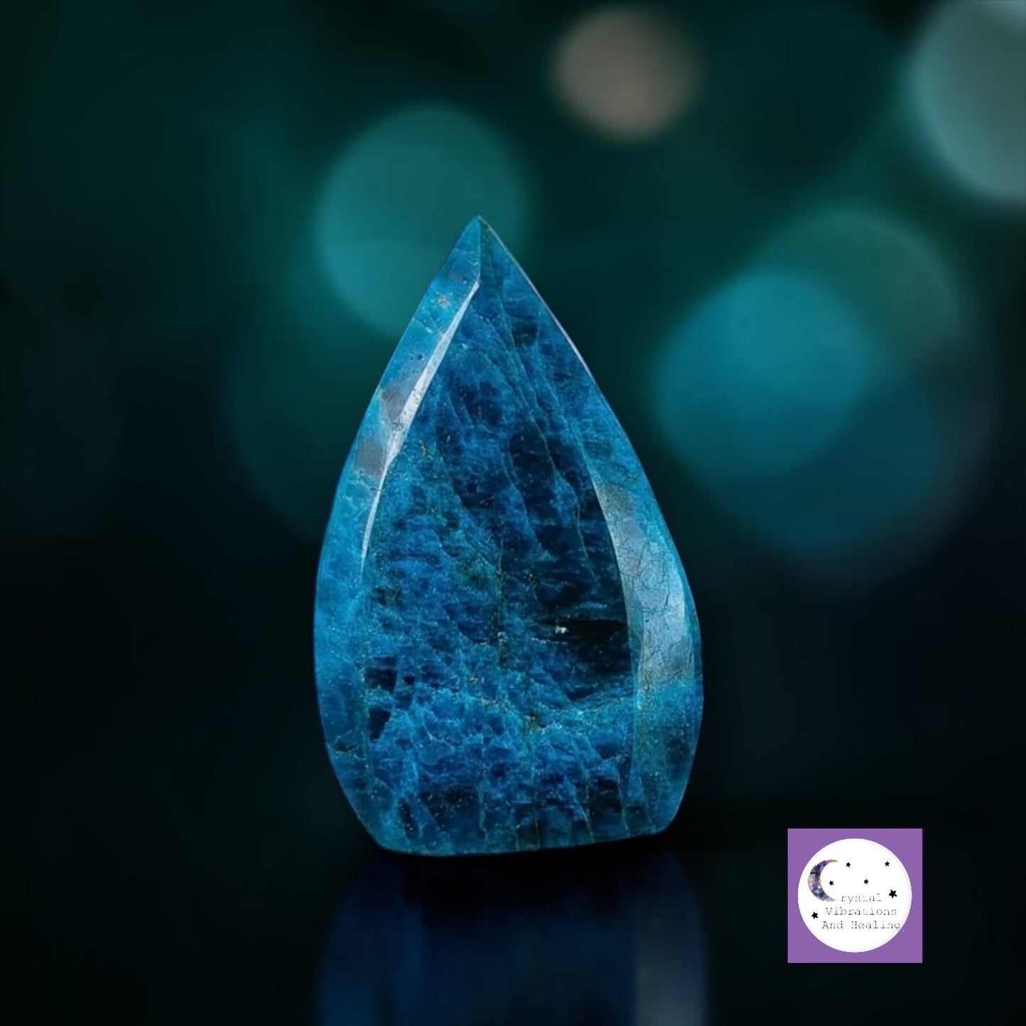 Apatite Freeform Teardrop