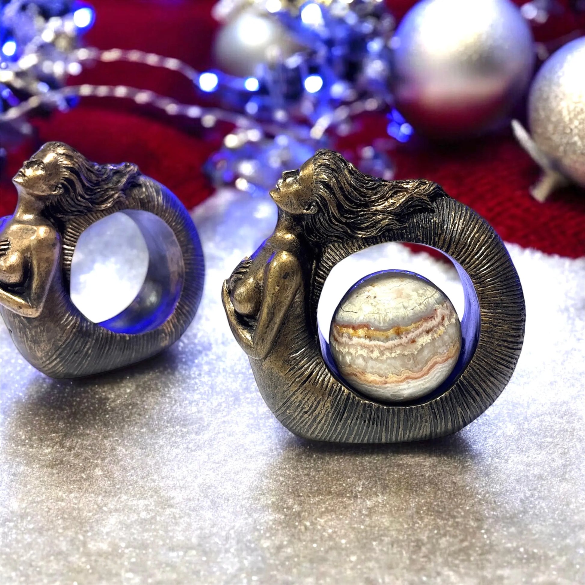 Mermaid Ring Resin Sphere Stand - Image #3